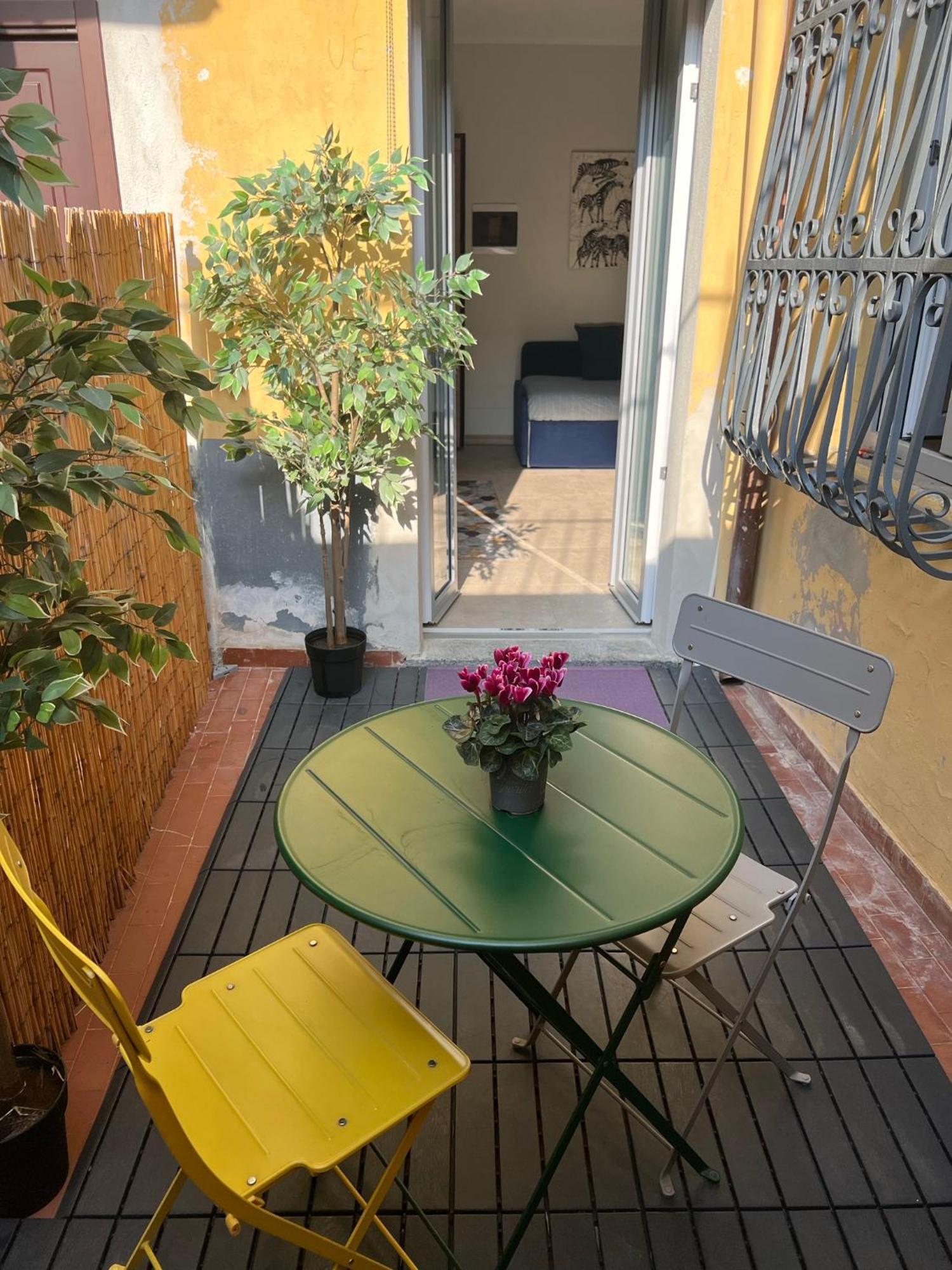 La Casa Di Matilde - Navigli Apartments มิลาน ภายนอก รูปภาพ