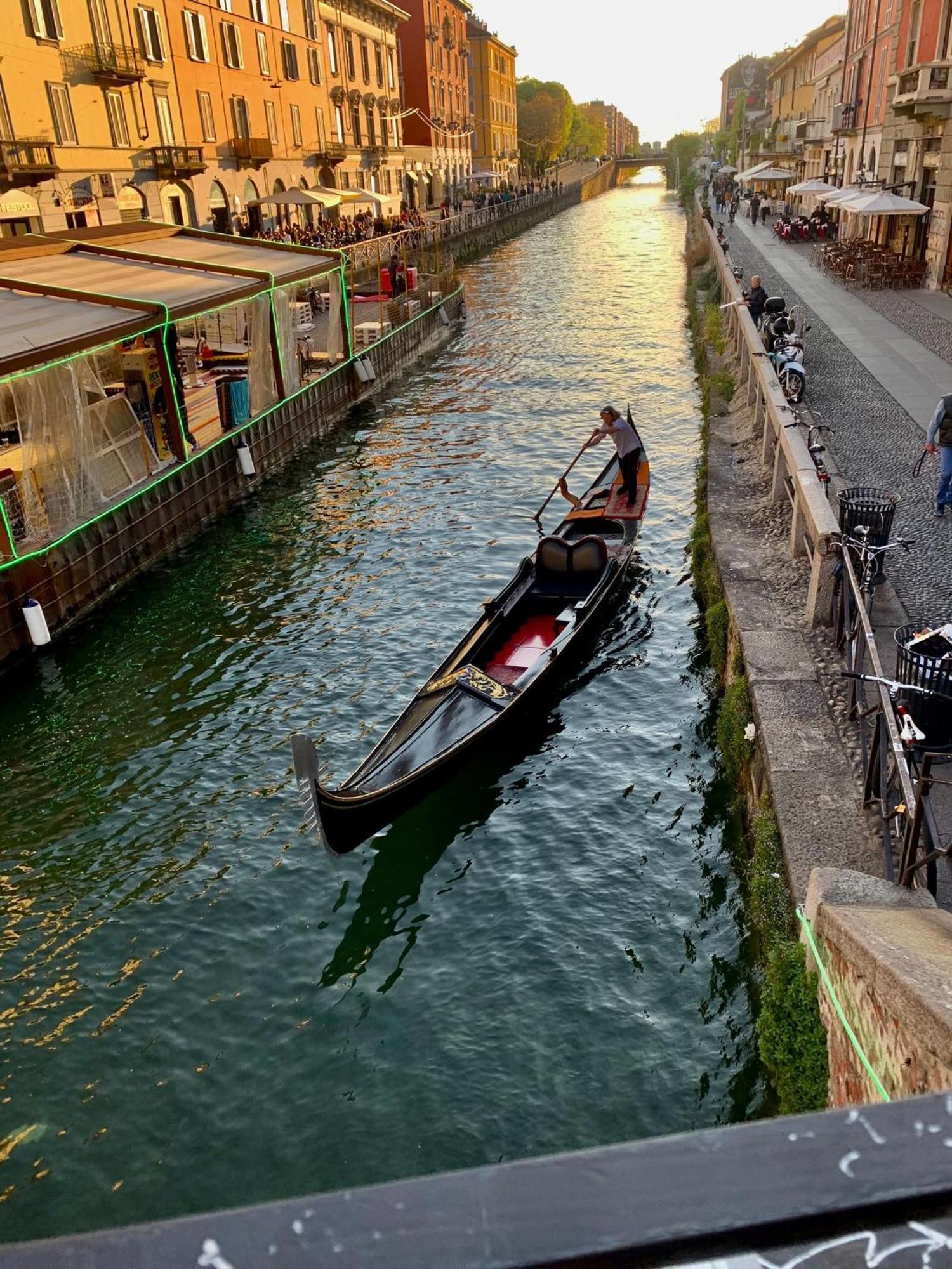 La Casa Di Matilde - Navigli Apartments มิลาน ภายนอก รูปภาพ